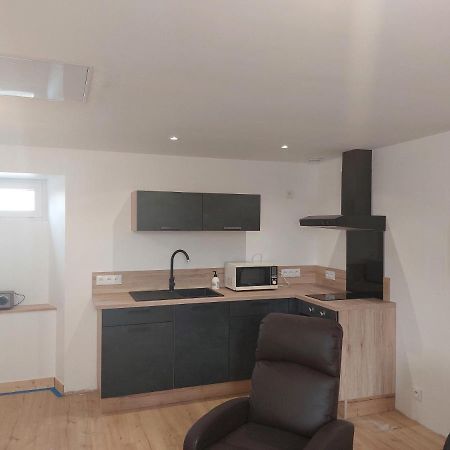 Appartement Plein Centre Broons Extérieur photo