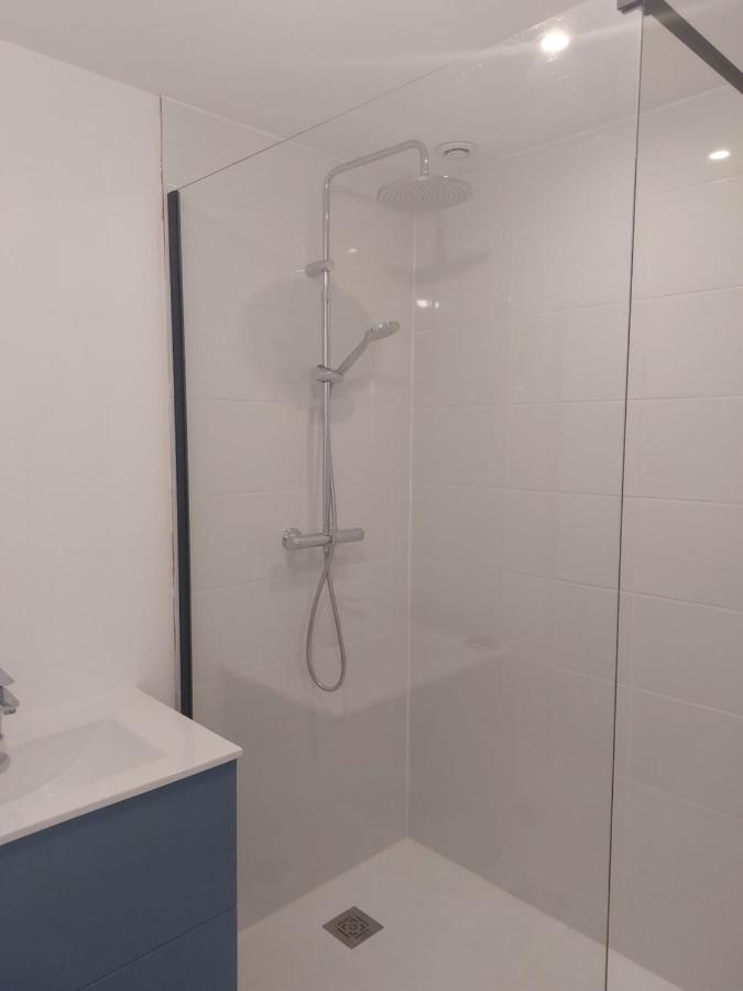 Appartement Plein Centre Broons Extérieur photo